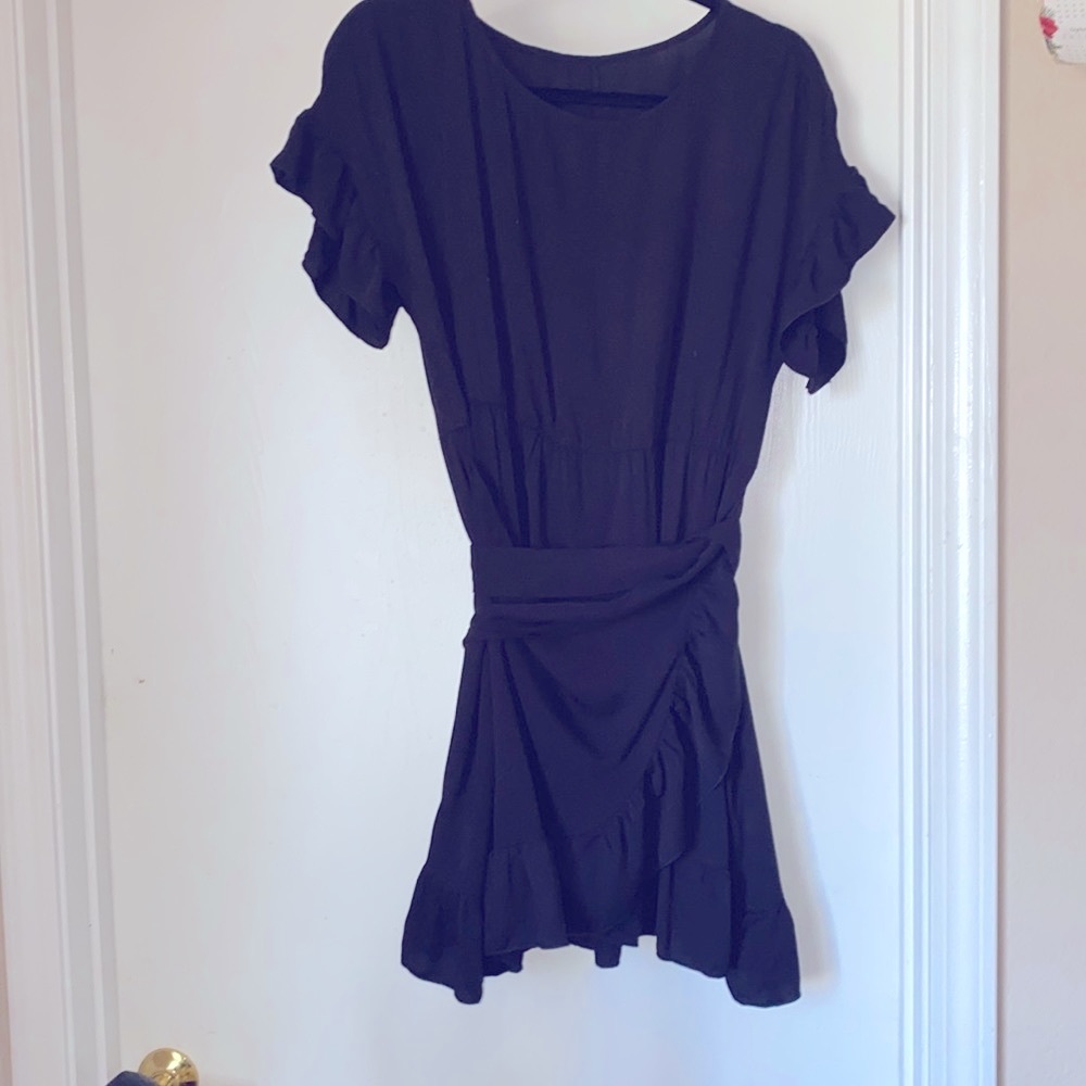 BLACK FAUX WRAP DRESS